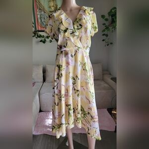 Elegant Floral Yellow Dress